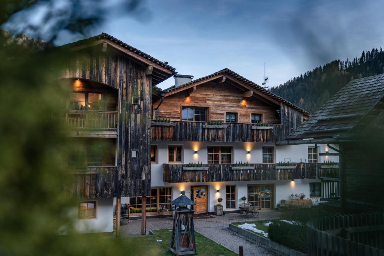 Sportony Mountain Lodges Ла Вилла Экстерьер фото
