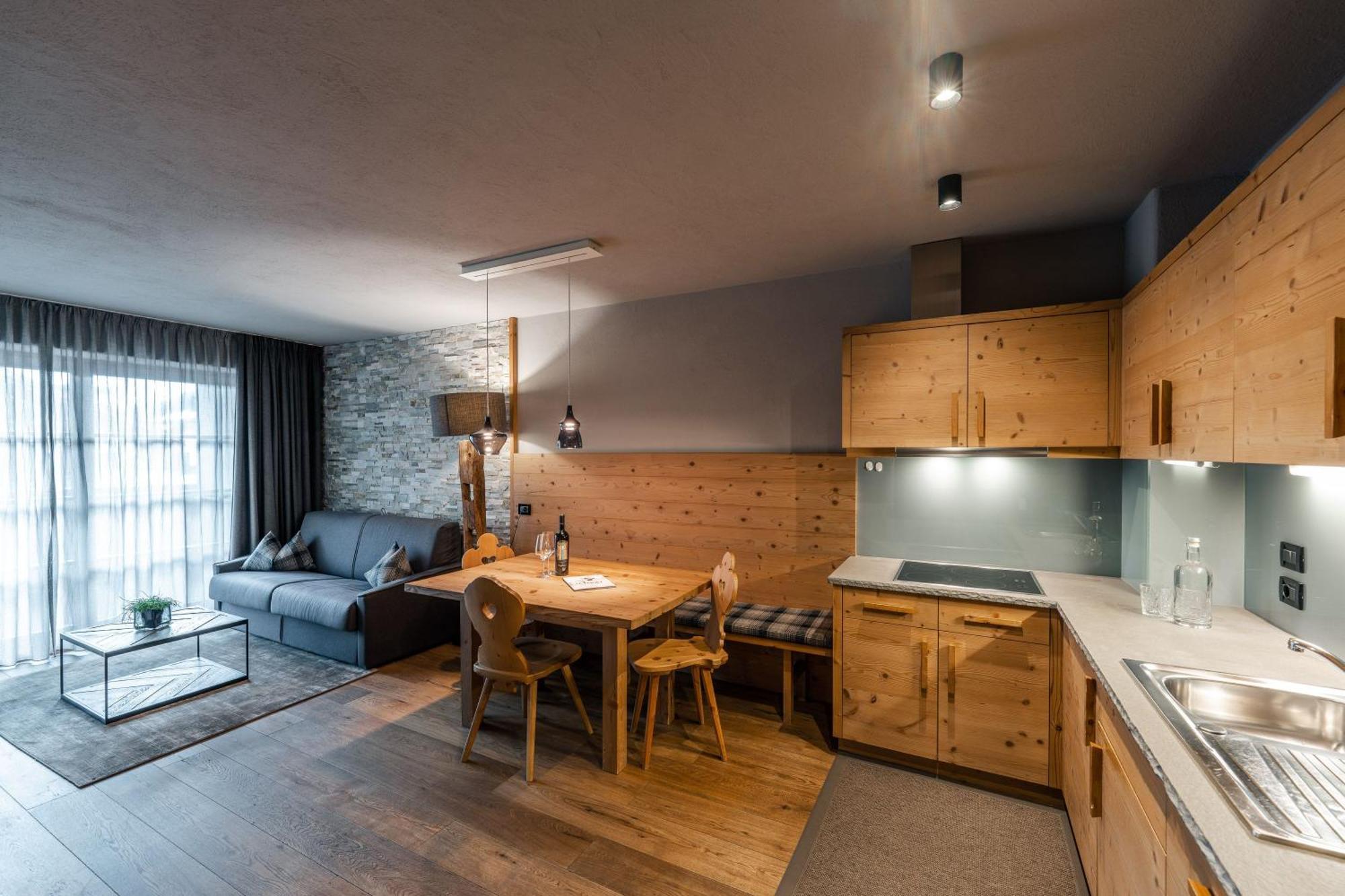 Sportony Mountain Lodges Ла Вилла Экстерьер фото