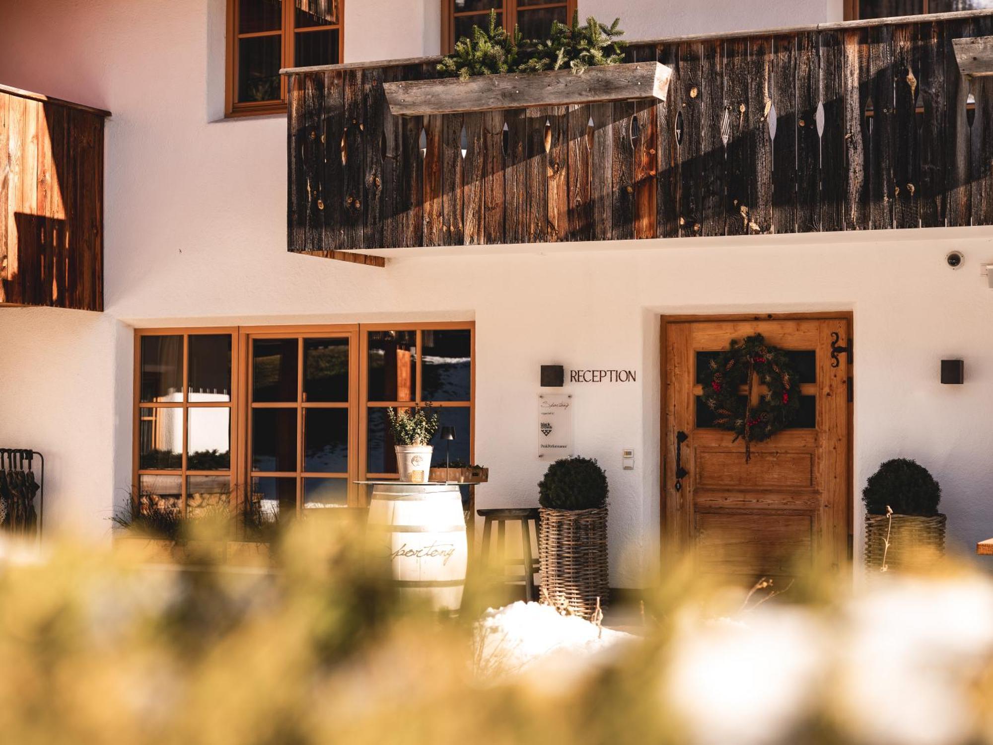 Sportony Mountain Lodges Ла Вилла Экстерьер фото